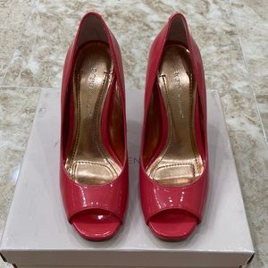 BCBGeneration Coral Patent Open Toe Pumps. Size 5.5. NIB